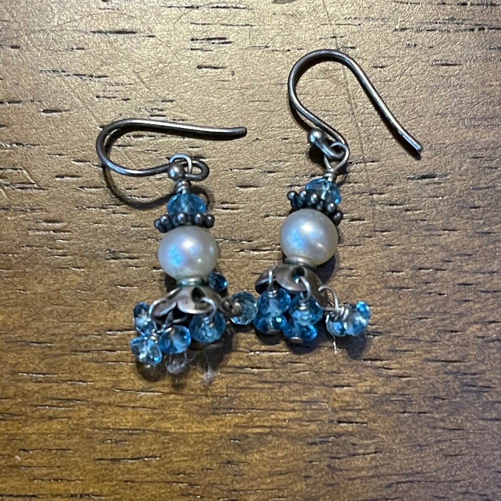 Earrings-faux pearl/light blue beading